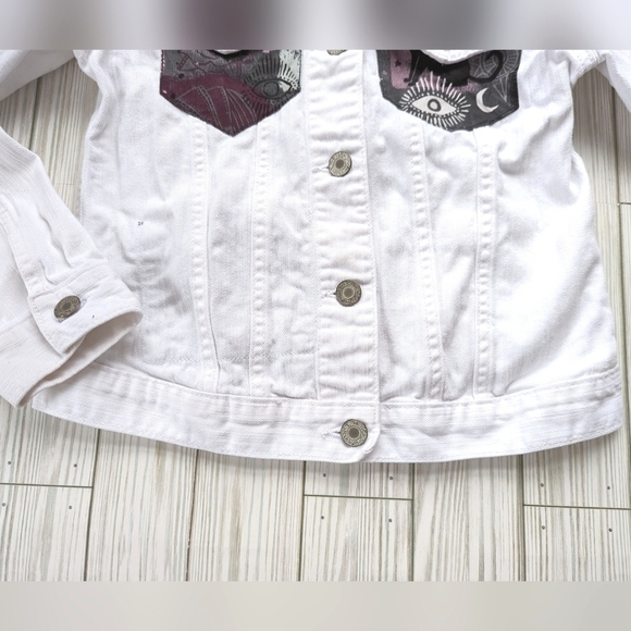 Cats and Crystals Custom Made Jean Jacket in Distressed White Girls Size 10/12 - Picture 5 of 9